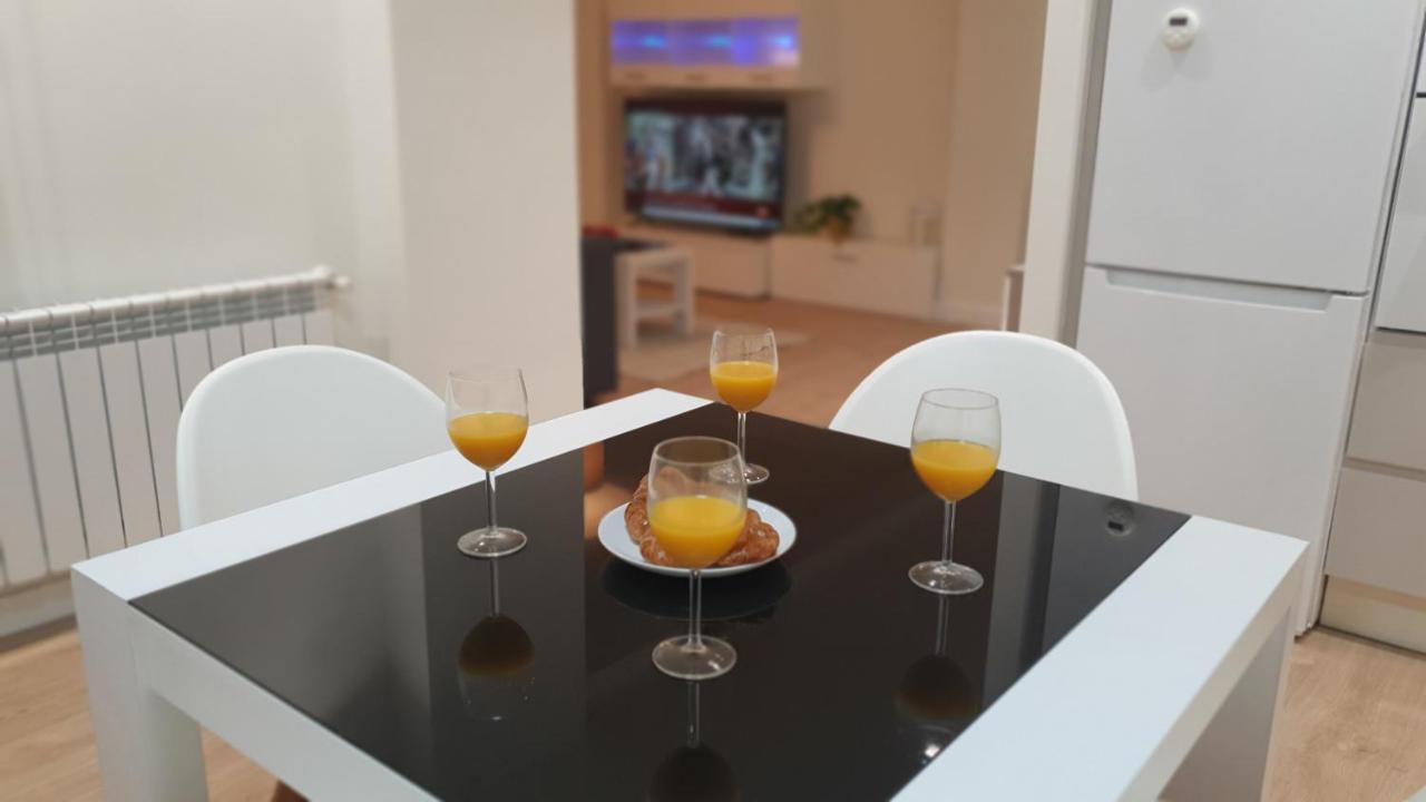 Auditorio Vicele - 4/6 Pax, Recién Reformado, Wifi Apartamento